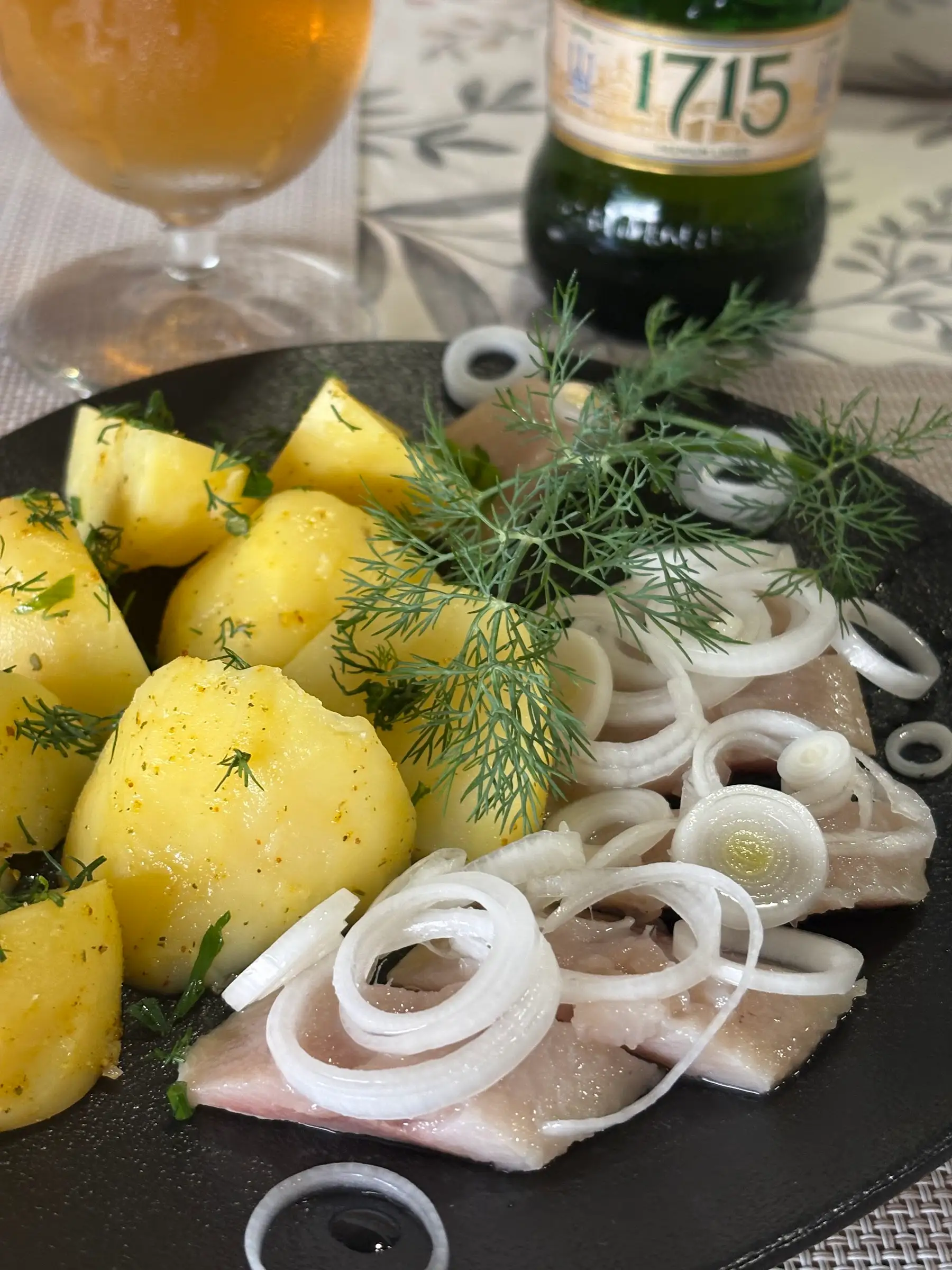Arenque con patatas